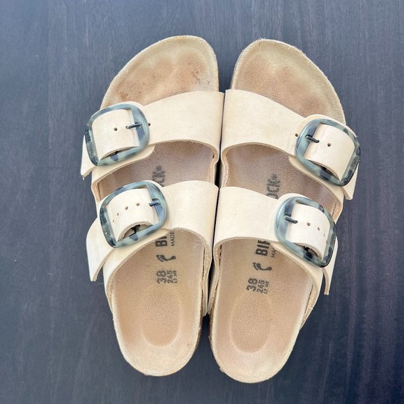 birkenstock with tortoise buckle